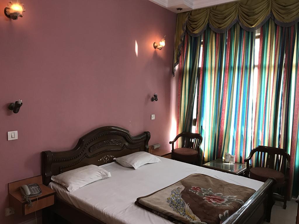 Hotel D R International Ambāla Εξωτερικό φωτογραφία